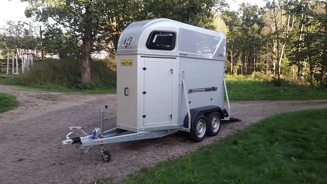 Hästtrailer