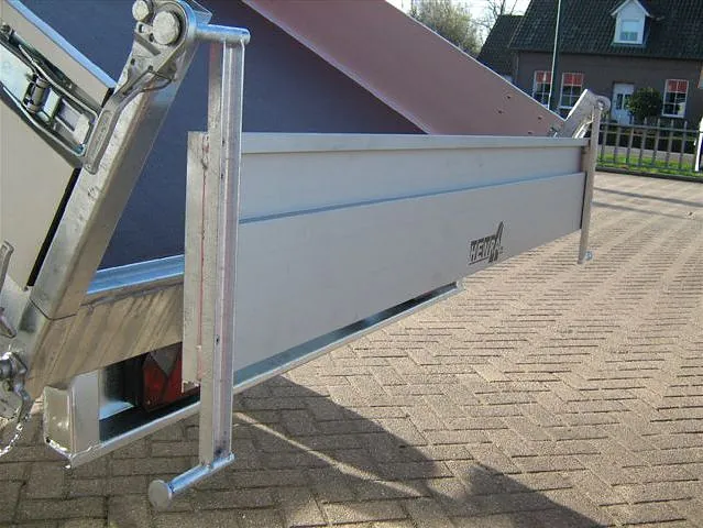 Tipp-trailer